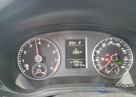 2015 Volkswagen Passat S from USA, damaged, VIN 1VWAT7A30FC009315